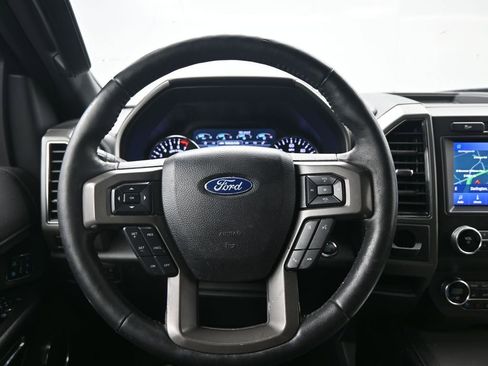 Used 2020 Ford Expedition XLT w/ Equipment Group 202A RWD image 11