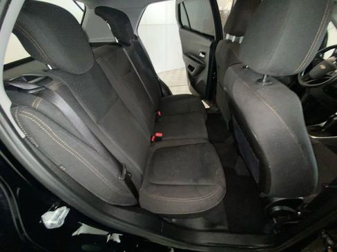 Used 2019 Chevrolet Trax LS w/ Tint and Cruise Package FWD image 11