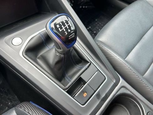 Used 2022 Volkswagen Golf R AWD/4WD image 24
