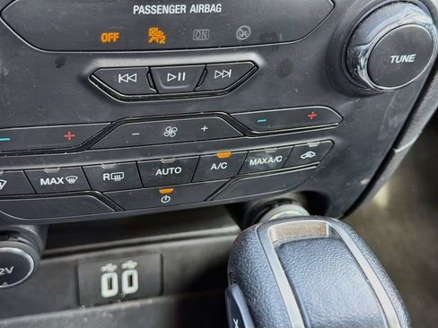 Used 2020 Ford Ranger XLT w/ Equipment Group 301A Mid AWD/4WD image 15