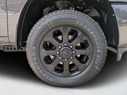 New 2026 RAM 2500 Big Horn AWD/4WD image 10