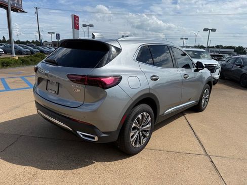 Used 2025 Buick Envision Preferred AWD/4WD image 4