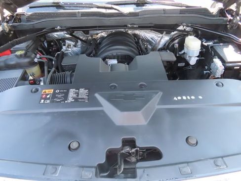 Used 2015 Chevrolet Silverado 1500 LT AWD/4WD image 12