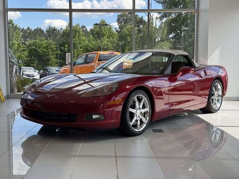 Used 2009 Chevrolet Corvette Convertible w/ Preferred Equipment Group RWD image 27
