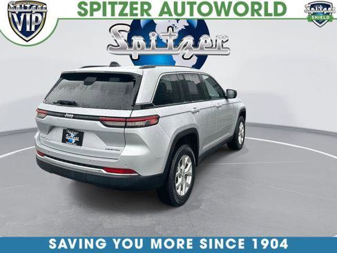 Certified 2023 Jeep Grand Cherokee Limited image 9