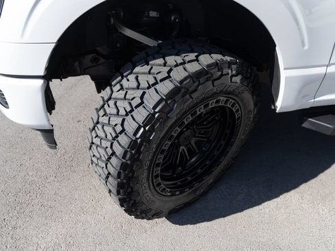 Used 2025 Ford F150 Lariat AWD/4WD image 4
