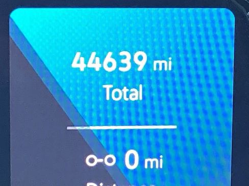 Used 2024 Volkswagen Atlas SE image 4