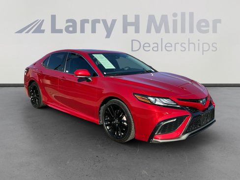 Used 2024 Toyota Camry XSE image 7