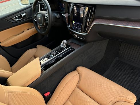 New 2026 Volvo V60 B5 Cross Country Ultra w/ Protection Package Premier image 15