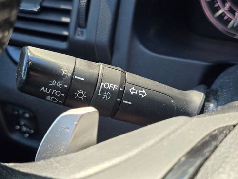Used 2017 Honda Pilot Elite image 36