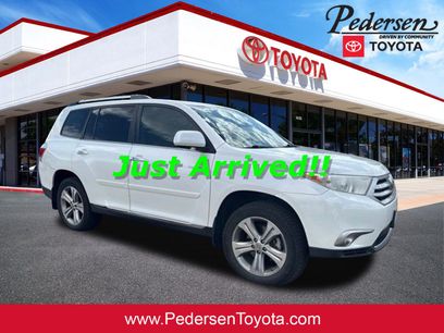 Used 2011 Toyota Highlander Limited w/ Tow Pkg