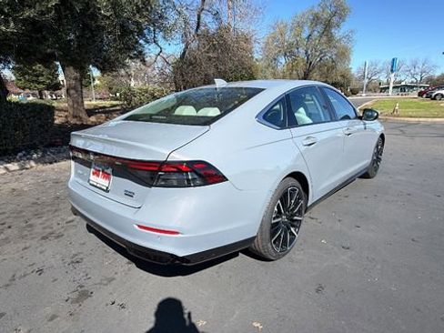 New 2026 Honda Accord Touring image 4