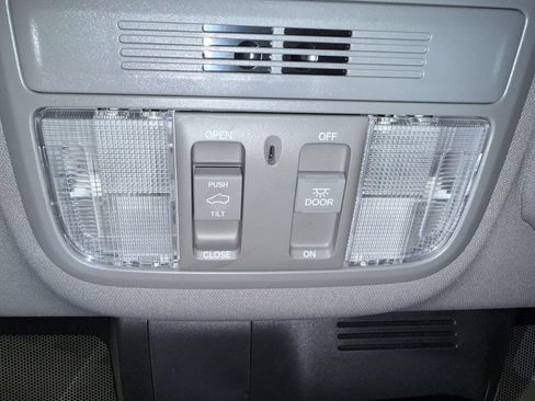 Used 2019 Honda CR-V EX image 25