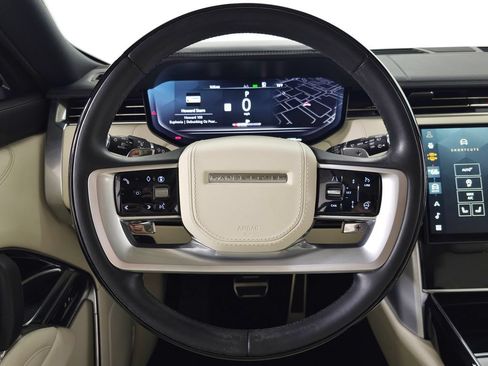 Certified 2024 Land Rover Range Rover SE AWD/4WD image 21