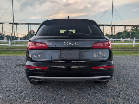 Used 2018 Audi Q5 2.0T Premium Plus w/ Premium Plus Package AWD/4WD image 6