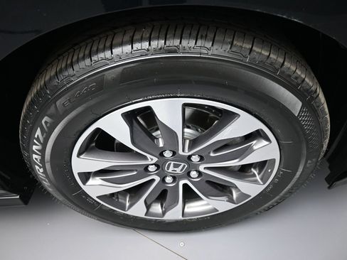Certified 2022 Honda Odyssey EX-L image 13