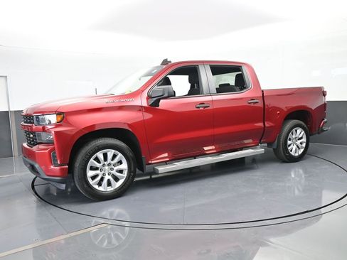 Used 2021 Chevrolet Silverado 1500 Custom image 2
