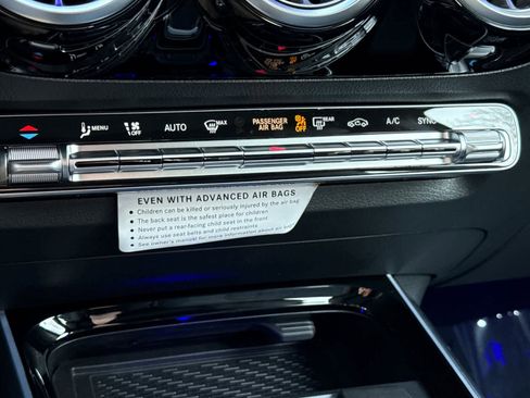 New 2026 Mercedes-Benz GLA 250 4MATIC image 19