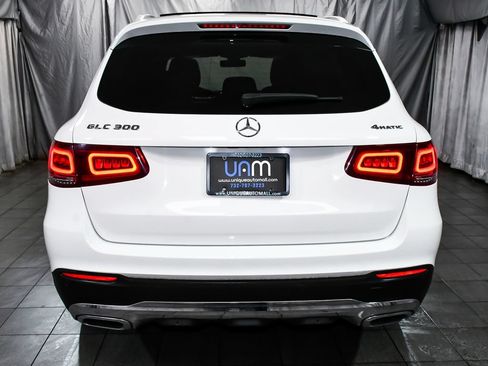 Used 2021 Mercedes-Benz GLC 300 4MATIC image 5