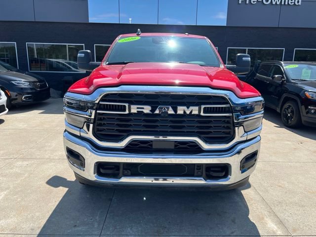 Used 2026 RAM 2500 Big Horn AWD/4WD image 2