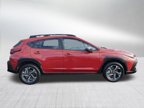 Used 2024 Subaru Crosstrek 2.0i Premium image 8