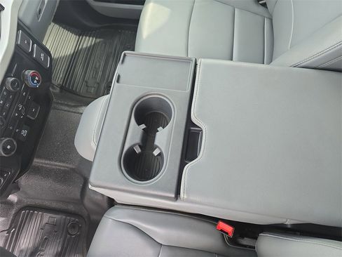 Used 2024 Ford F250 XL image 25