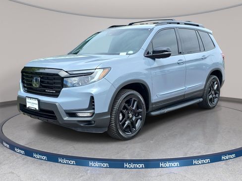 Used 2024 Honda Passport Black Edition image 1