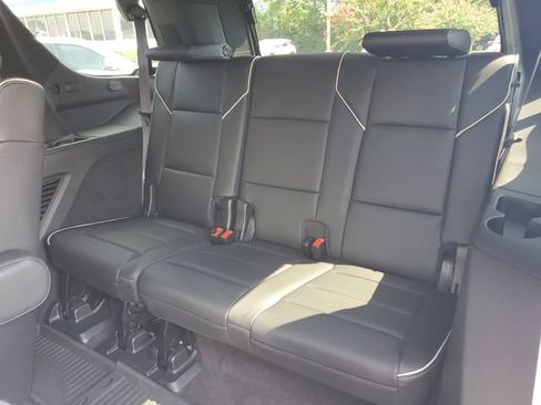 Used 2023 Cadillac Escalade Sport w/ LPO, ONYX Package AWD/4WD image 13