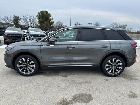 Used 2022 Lincoln Corsair Reserve w/ Equipment Group 201A image 2