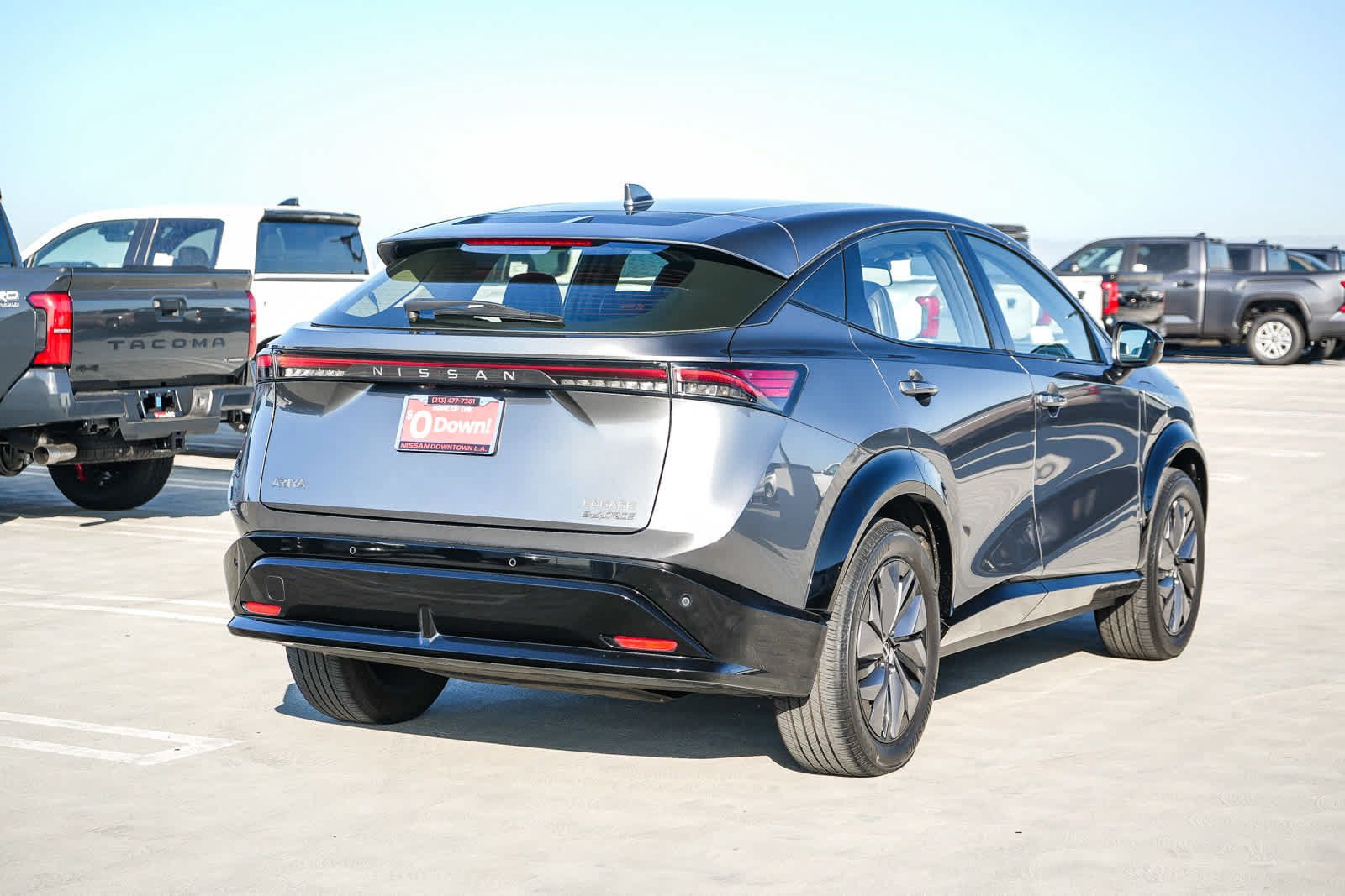 Used 2024 Nissan Ariya AWD image 6