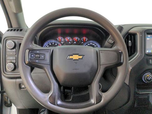 Used 2021 Chevrolet Silverado 2500 W/T image 16