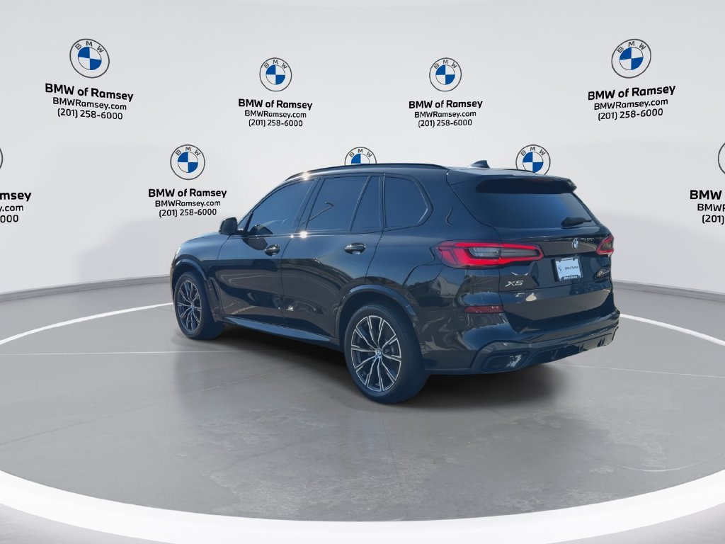 Used 2020 BMW X5 xDrive40i w/ M Sport Package AWD/4WD image 6