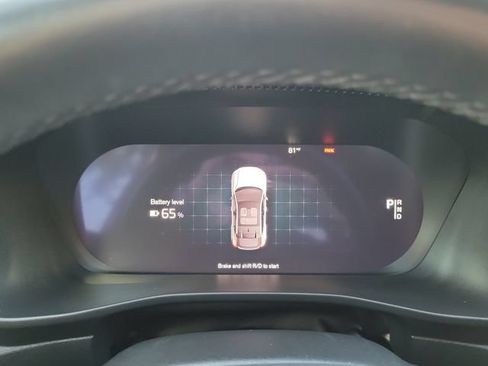 Used 2022 Volvo C40 P8 Recharge Ultimate AWD/4WD image 17