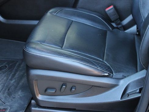 Used 2018 Chevrolet Tahoe Premier image 16