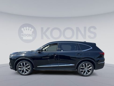 Used 2024 Acura MDX SH-AWD w/ Technology Package image 2