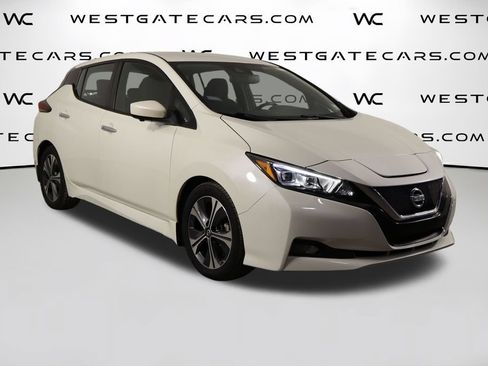 Used 2021 Nissan Leaf SV w/ SV Technology Package FWD image 39