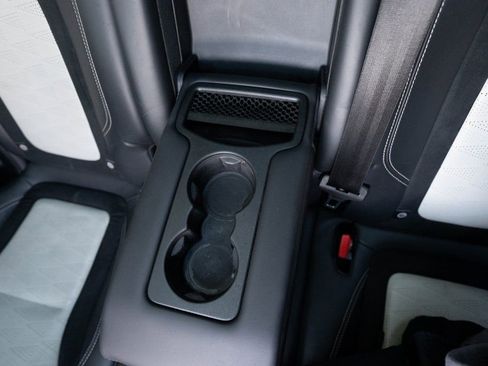 Used 2021 Land Rover Range Rover Sport SVR Carbon Edition image 13