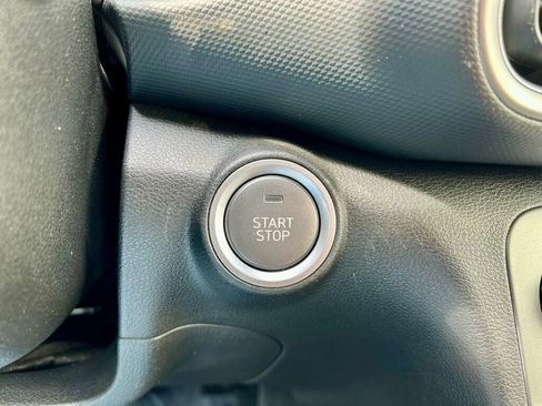 Used 2022 Hyundai Kona SEL w/ Convenience Package image 21