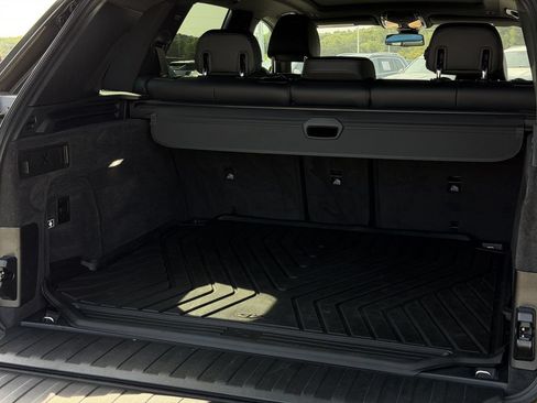 Used 2023 BMW X5 xDrive40i w/ Premium Package AWD/4WD image 28