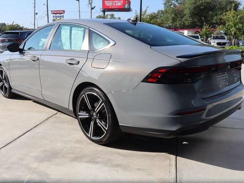 Used 2023 Honda Accord Sport image 6