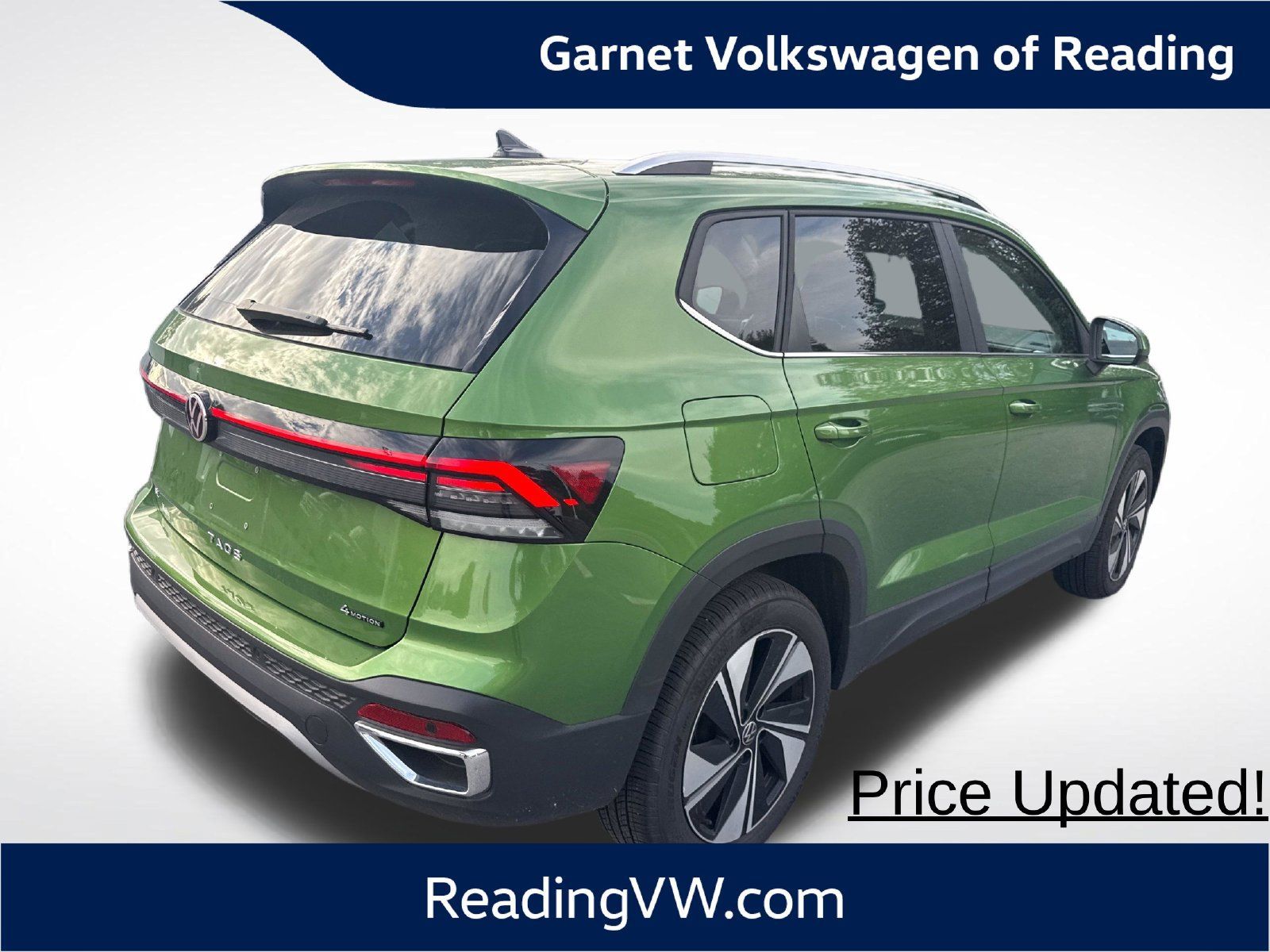 Used 2025 Volkswagen Taos SE w/ Panoramic Sunroof Package AWD/4WD image 5