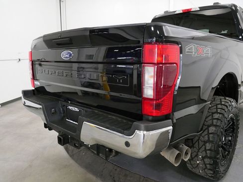 Used 2022 Ford F250 XLT w/ XLT Value Package image 37