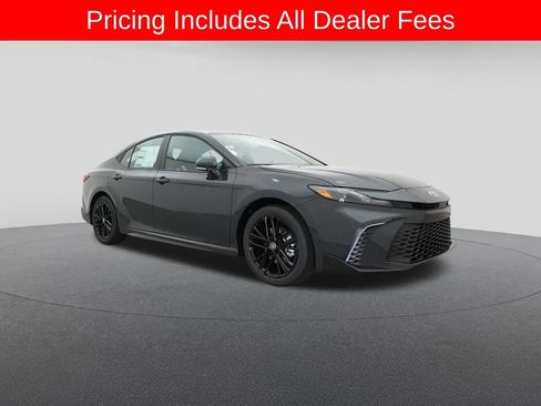 New 2026 Toyota Camry SE FWD image 29