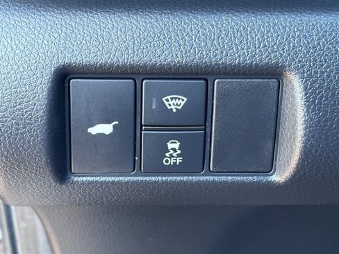 Certified 2025 Honda Pilot Black Edition image 23
