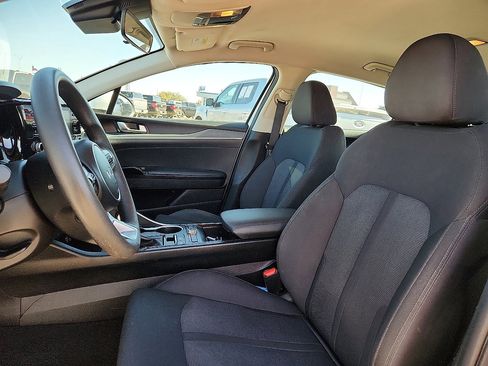 Used 2023 Kia K5 LXS image 7
