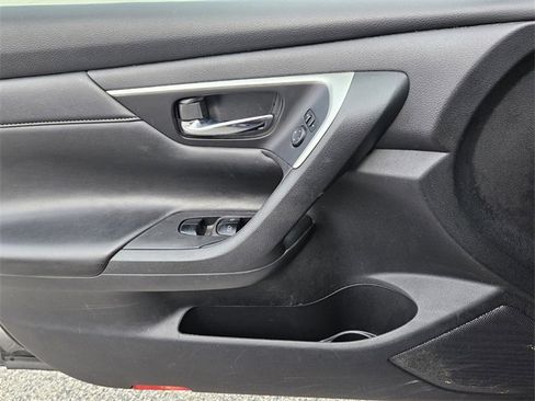 Used 2018 Nissan Altima 2.5 SL image 29