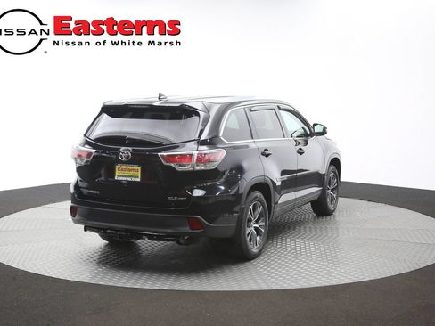 Used 2016 Toyota Highlander XLE AWD/4WD image 37