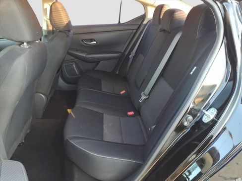 Used 2020 Nissan Sentra SV image 23