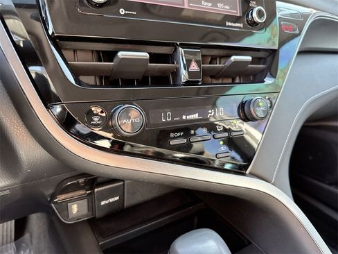 Used 2023 Toyota Camry SE image 52