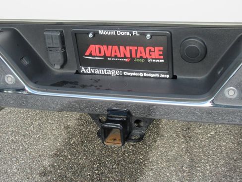 Used 2024 Chevrolet Silverado 1500 LTZ w/ LTZ Premium Package AWD/4WD image 9